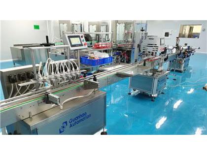 灌裝機，旋蓋機，貼標機，生產車間安裝完成